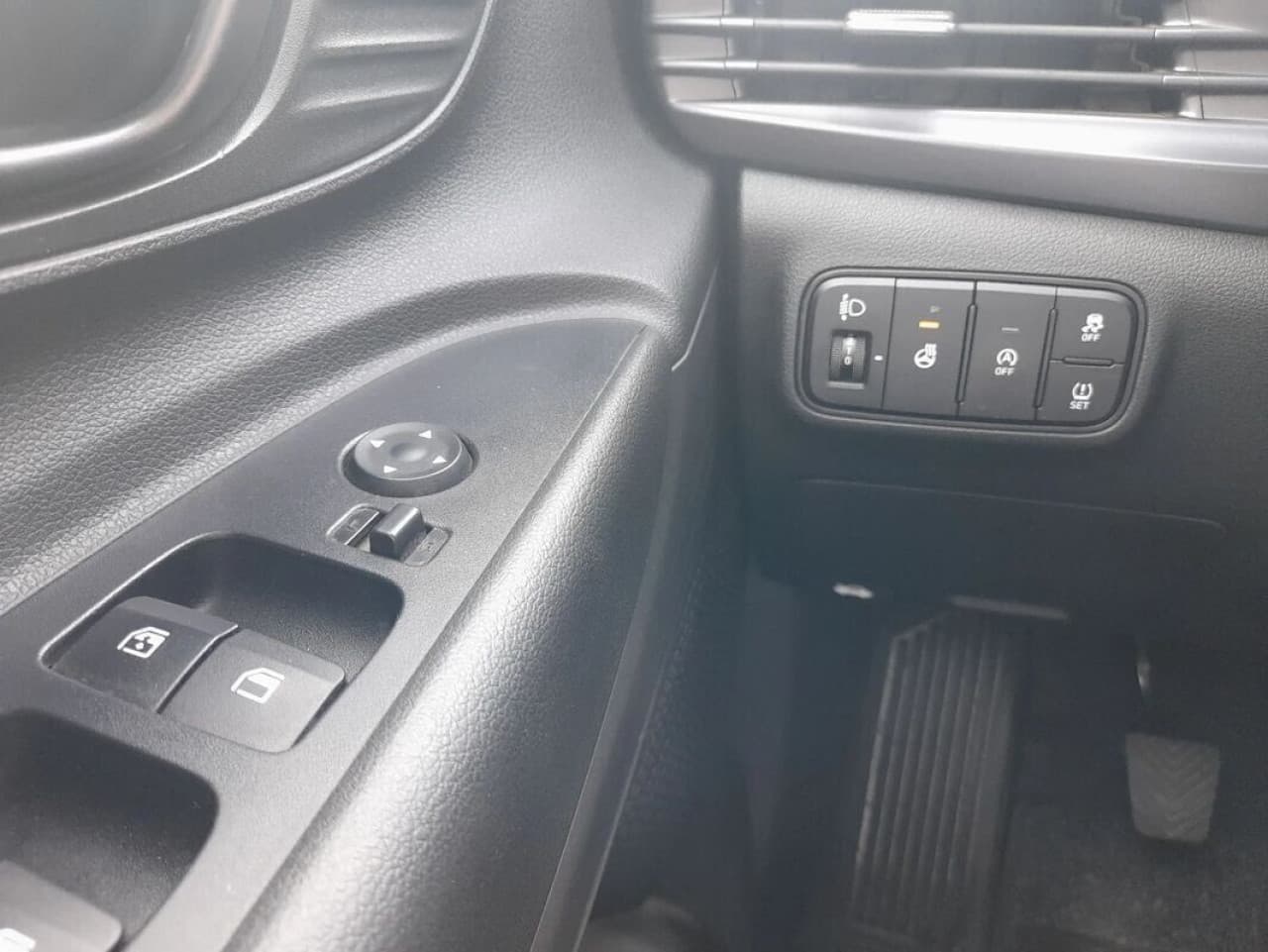 Hyundai i20 - zdjęcie 13